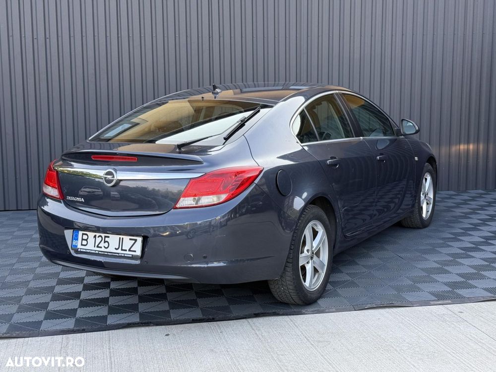 Opel Insignia - 4