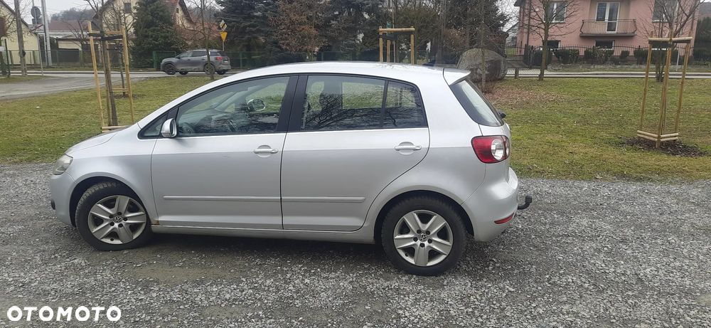 Volkswagen Golf 2.0 TDI DPF Comfortline - 16