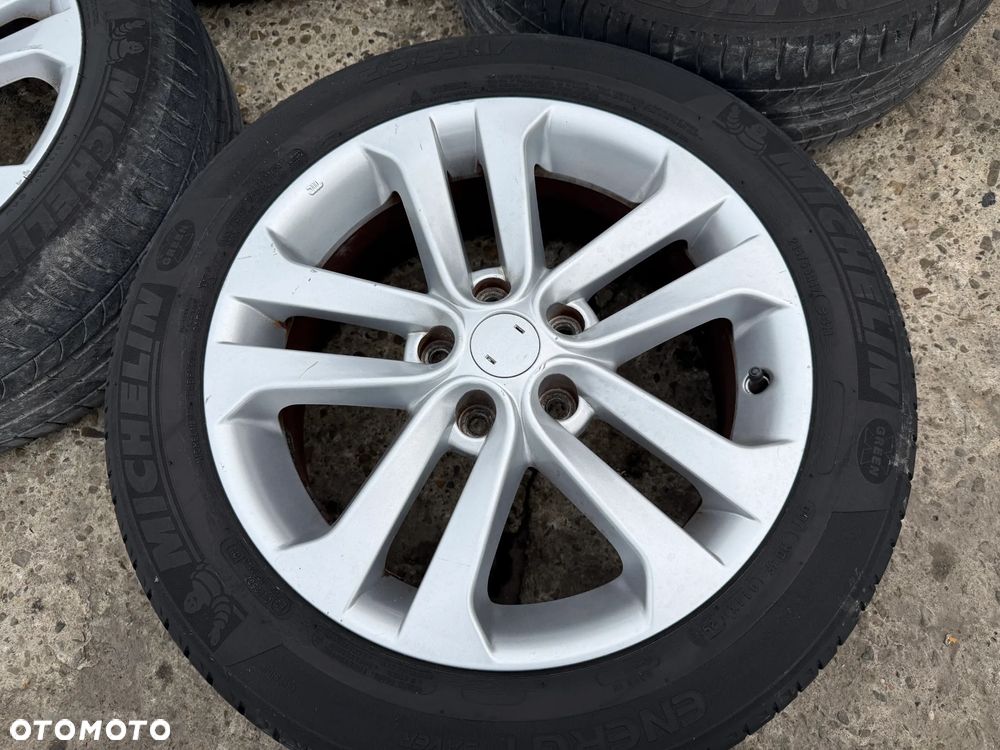 Felgi 17' koła Nissan Juke F15 N45701 5x114,3 17x7J ET40 centr 66,1 OE - 3