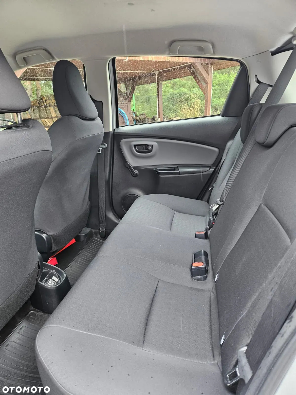 Toyota Yaris 1.5 Active - 10