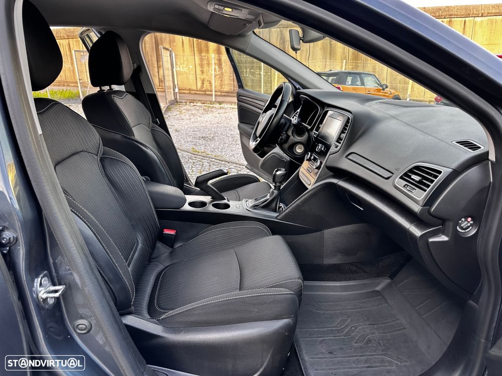 Renault Mégane Sport Tourer 1.5 dCi Confort - 12