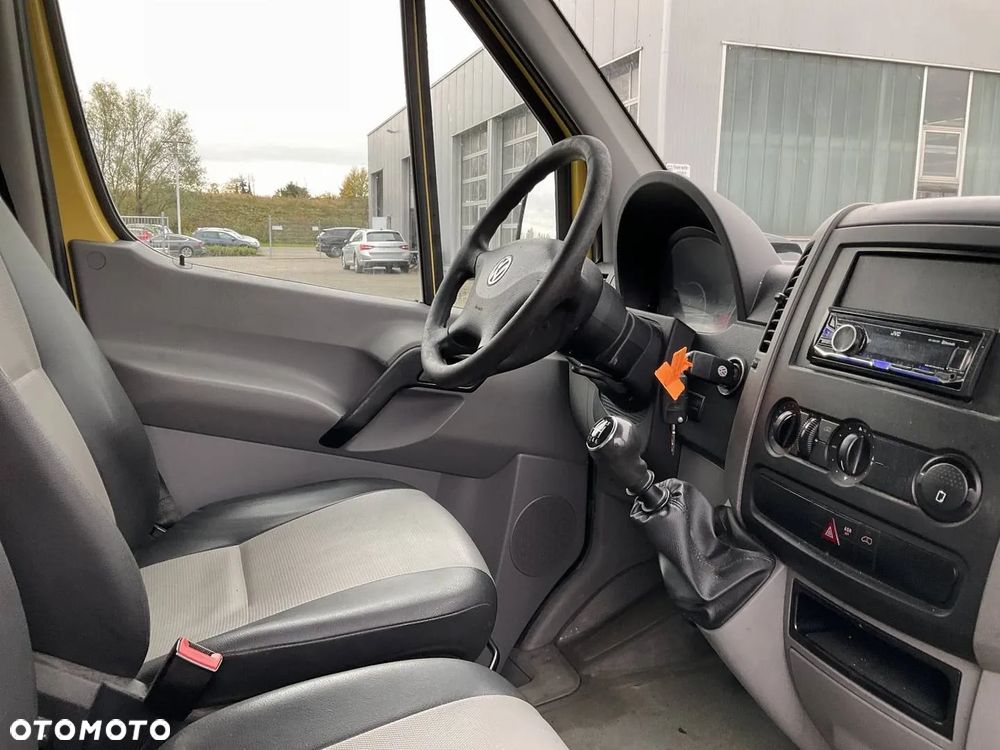 Volkswagen Crafter - 32