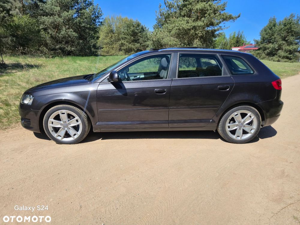 Audi A3 Sportback 1.6 Attraction - 3