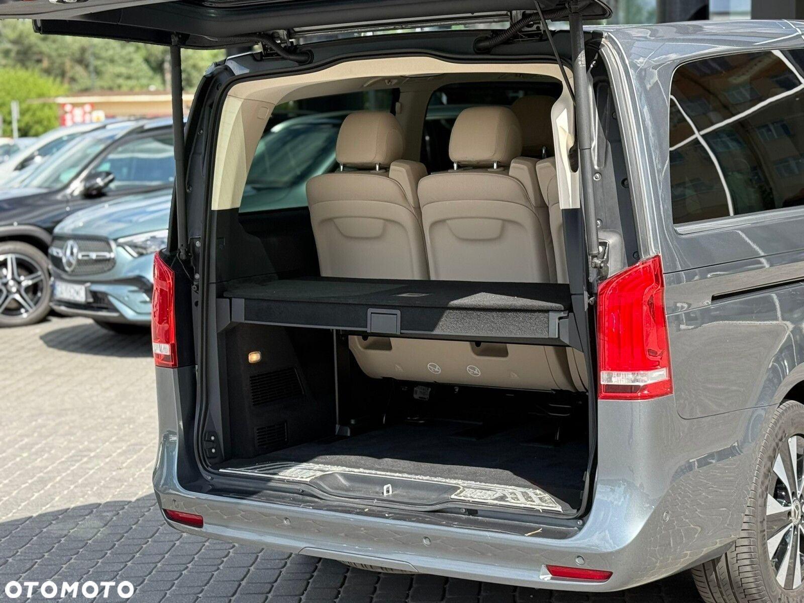 Mercedes-Benz Klasa V 300 d Avantgarde 9G-Tronic (ekstra d³) - 25