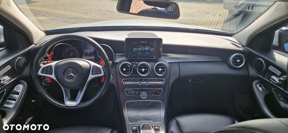 Mercedes-Benz Klasa C 300 7G-TRONIC - 14