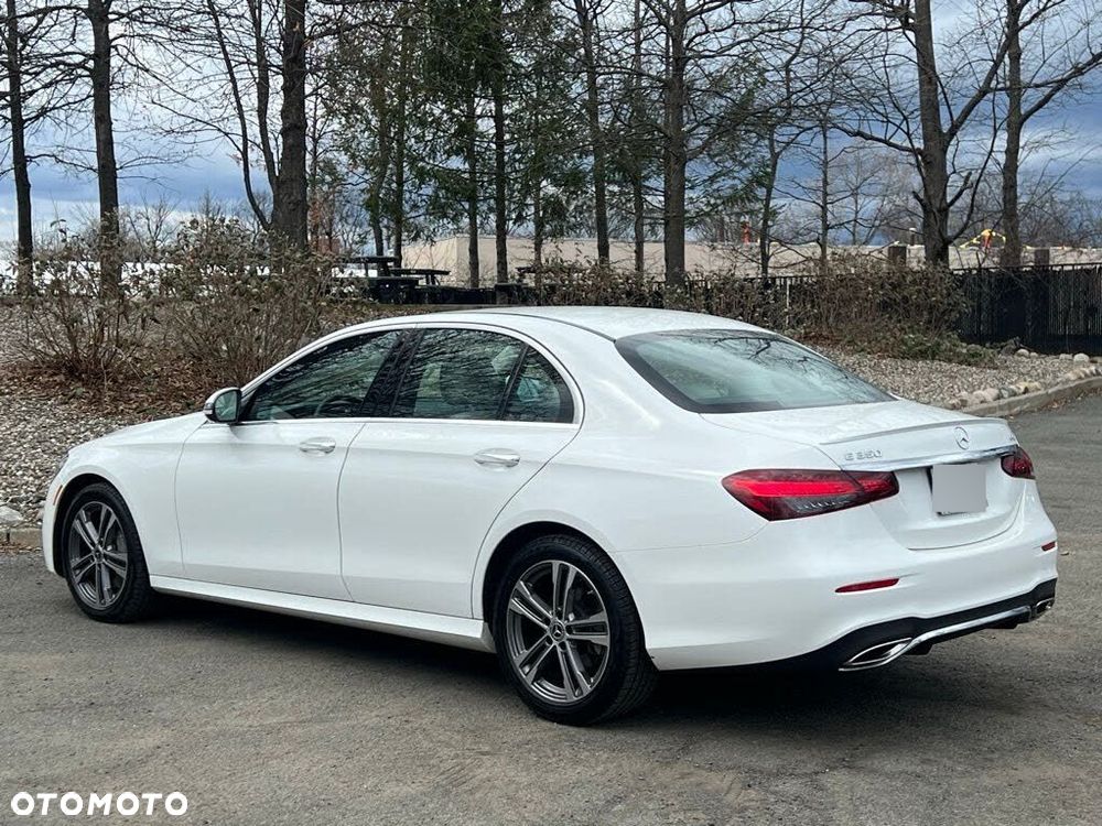 Mercedes-Benz Klasa E 350 9G-TRONIC AMG Line - 4