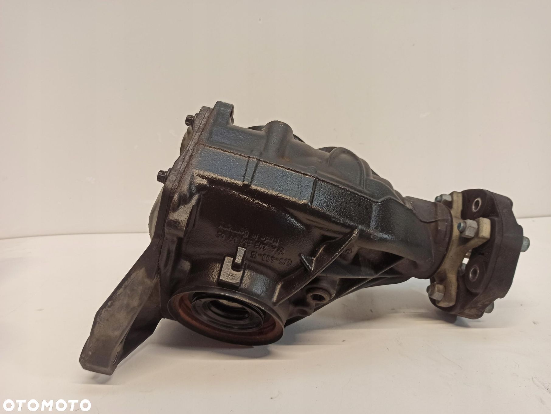 MERCEDES W205 HYBRID MOST DYFER A2123501414 - 1