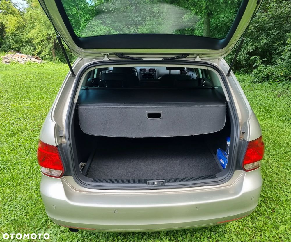 Volkswagen Golf 1.6 TDI Comfortline - 16