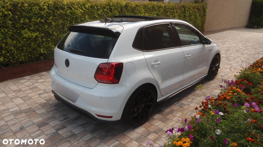 Volkswagen Polo - 15