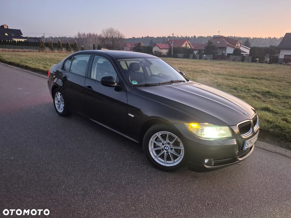 BMW Seria 3 318i Edition Exclusive - 2