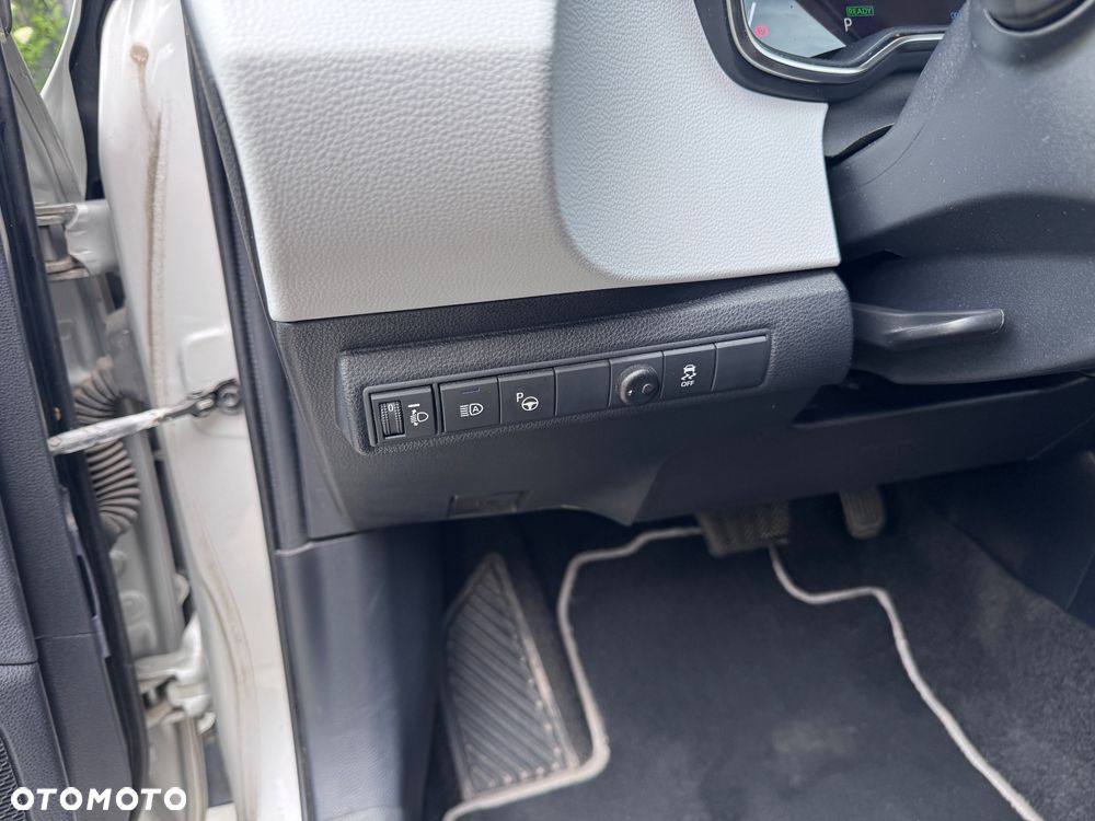 Toyota Corolla 2.0 Hybrid Comfort - 16
