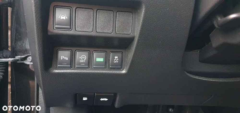 Nissan Qashqai 1.2 DIG-T Xtronic TEKNA+ - 18