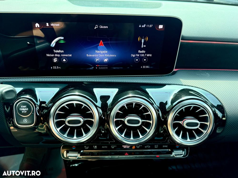 Mercedes-Benz A 200 d Sedan 8G-DCT AMG Line - 12
