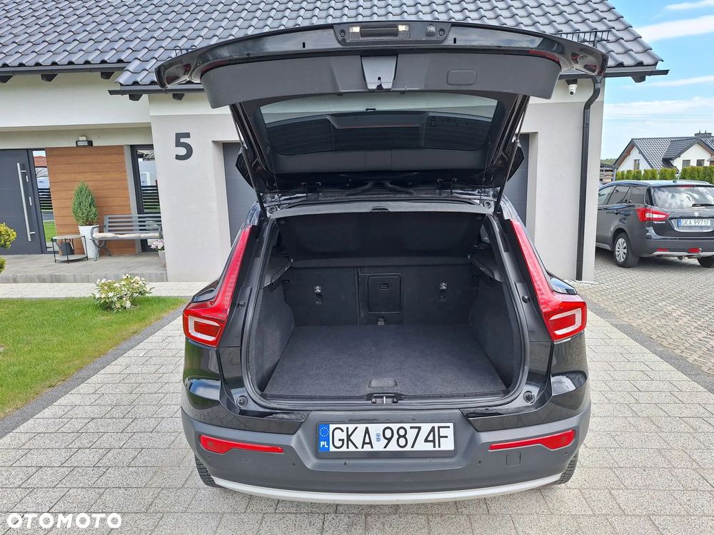 Volvo XC 40 D3 Momentum - 9