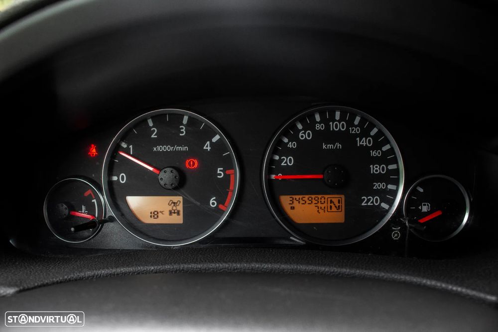 Nissan Pathfinder 2.5 dCi Aut. SE - 17