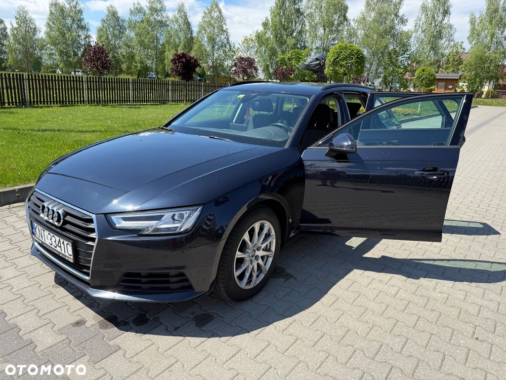 Audi A4 Avant 40 TDI S tronic - 28