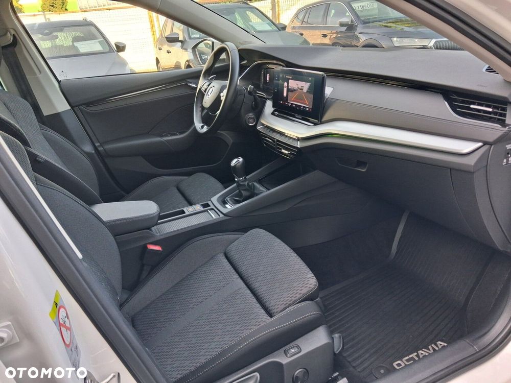 Skoda Octavia 2.0 TDI Drive Selection - 7