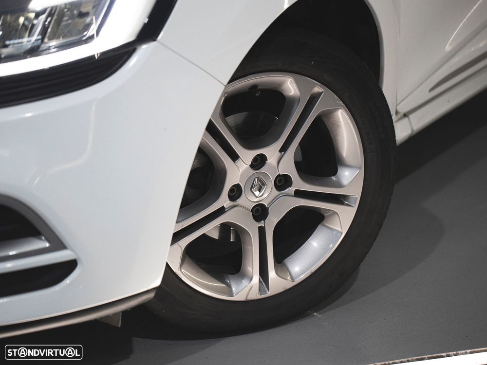 Renault Clio Sport Tourer 1.5 dCi GT Line - 8