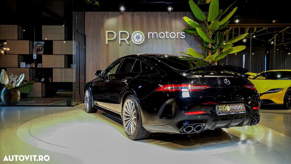 Mercedes-Benz AMG GT - 9