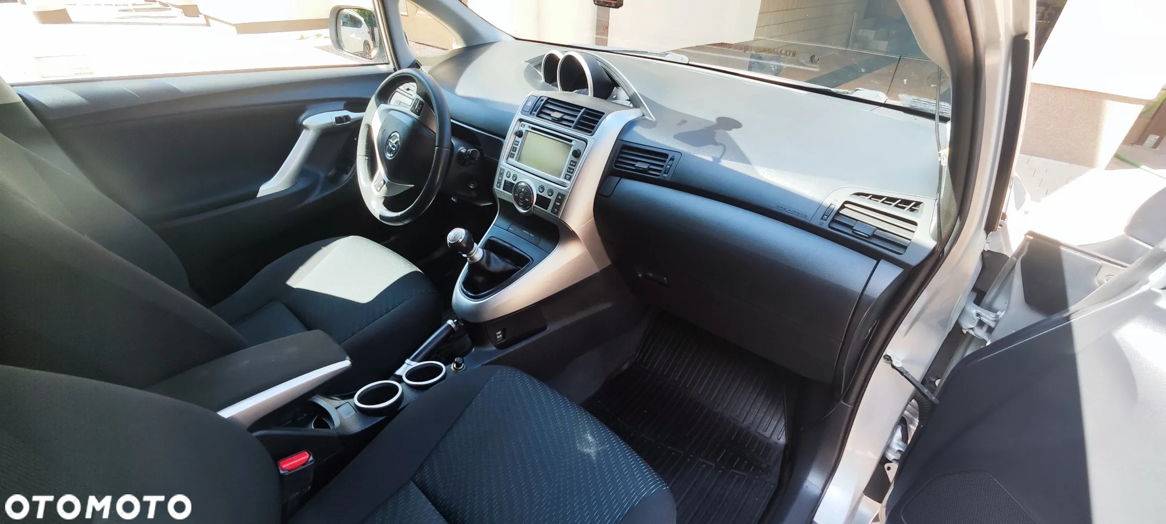 Toyota Verso 2.0 D-4D Sol - 10