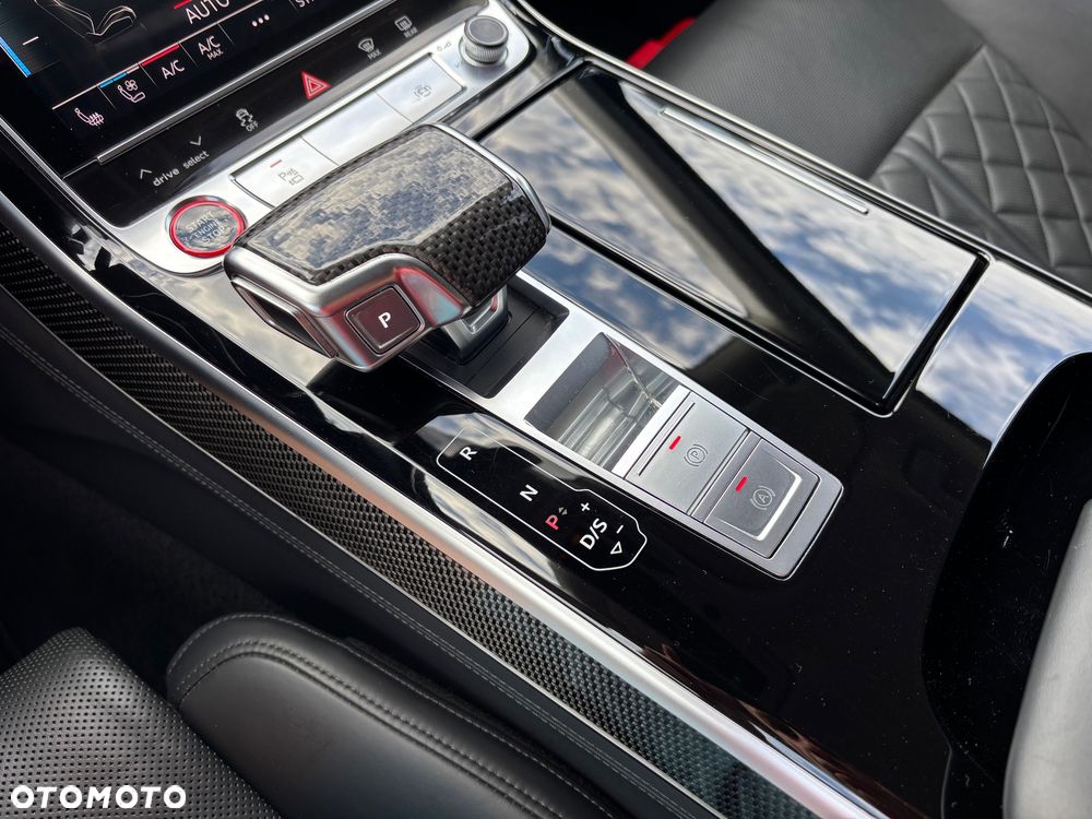 Audi S8 TFSI mHEV Quattro Tiptr - 35