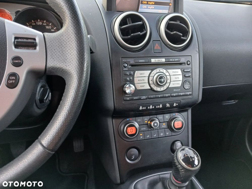 Nissan Qashqai 2.0 4x4 Tekna Pack - 30