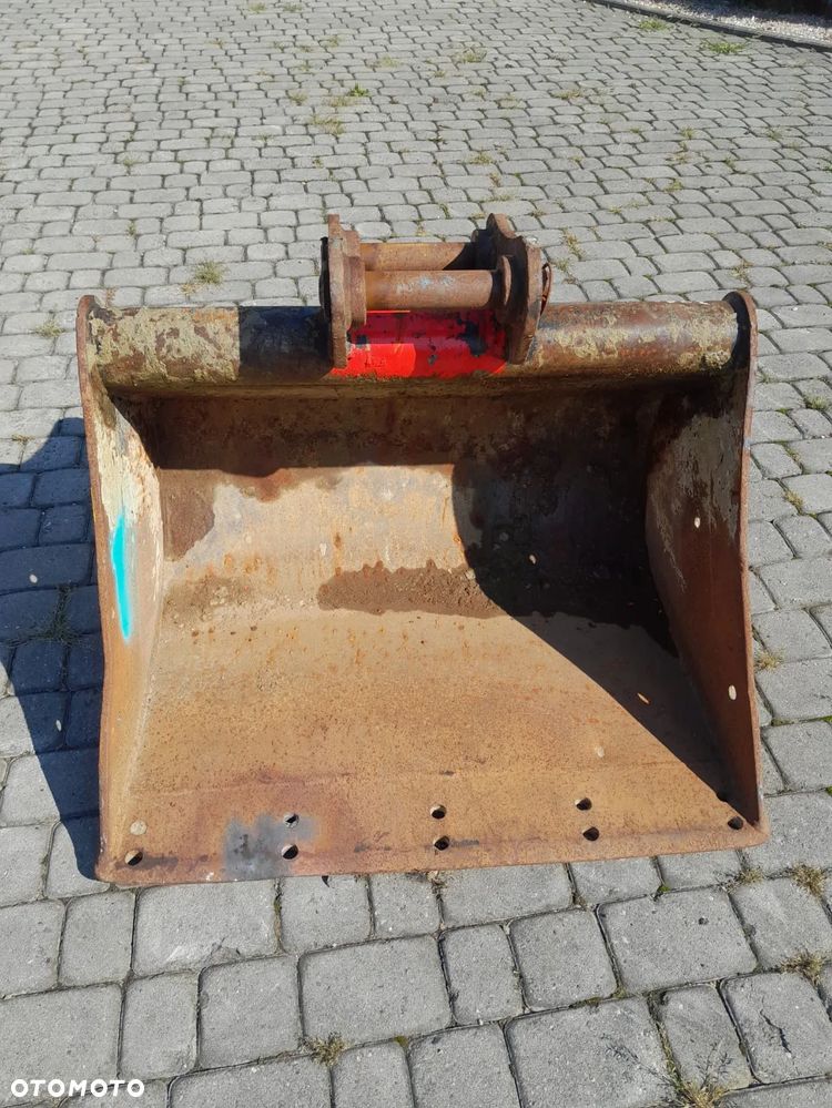 Łyżka do koparki o szerokości 90cm i średnicy sworznia fi45mm - 2