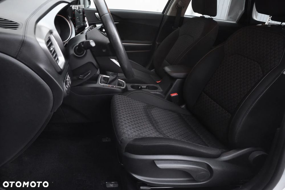 Kia Ceed 1.4 T-GDI L - 30