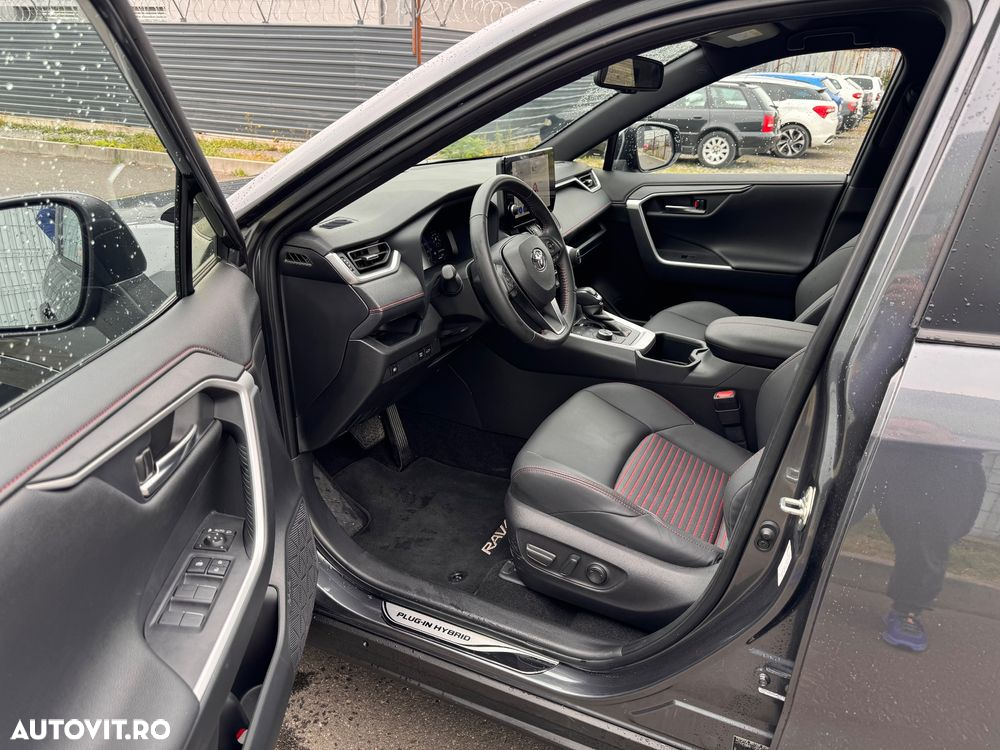 Toyota RAV4 Plug-in-Hybrid Style - 14