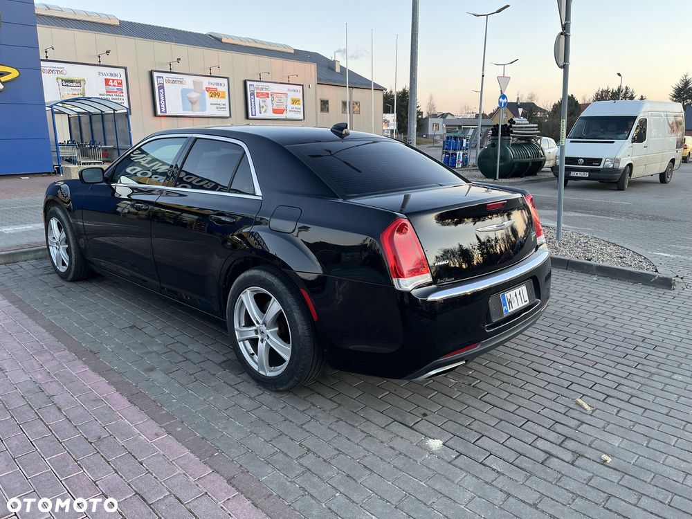 Chrysler 300 2015 photo 4