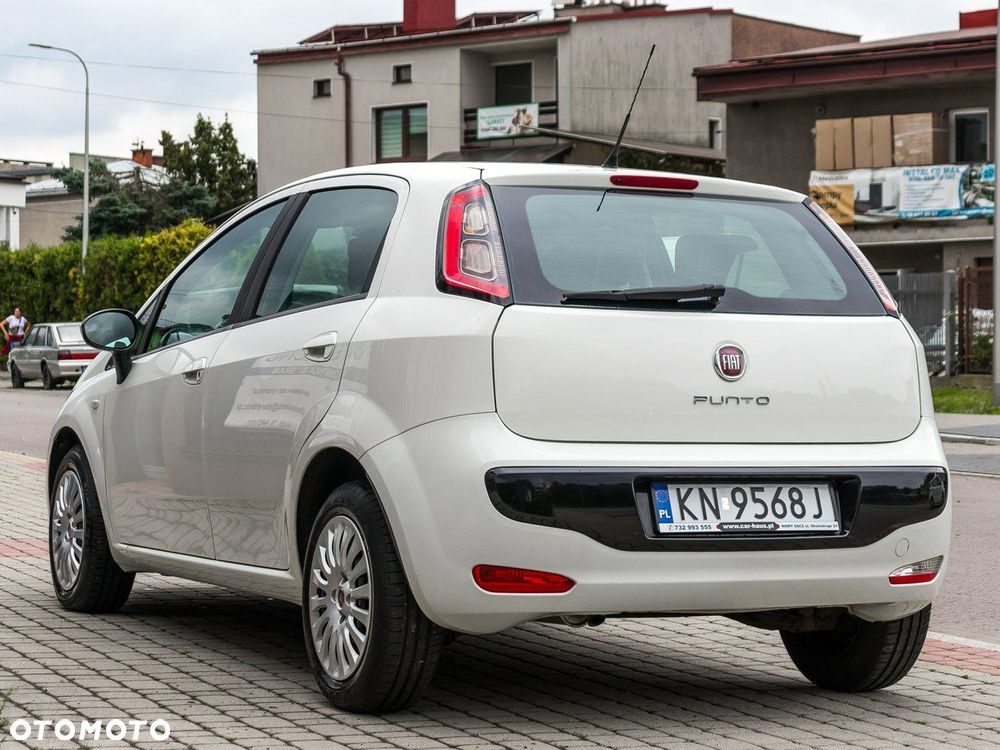 Fiat Grande Punto - 10