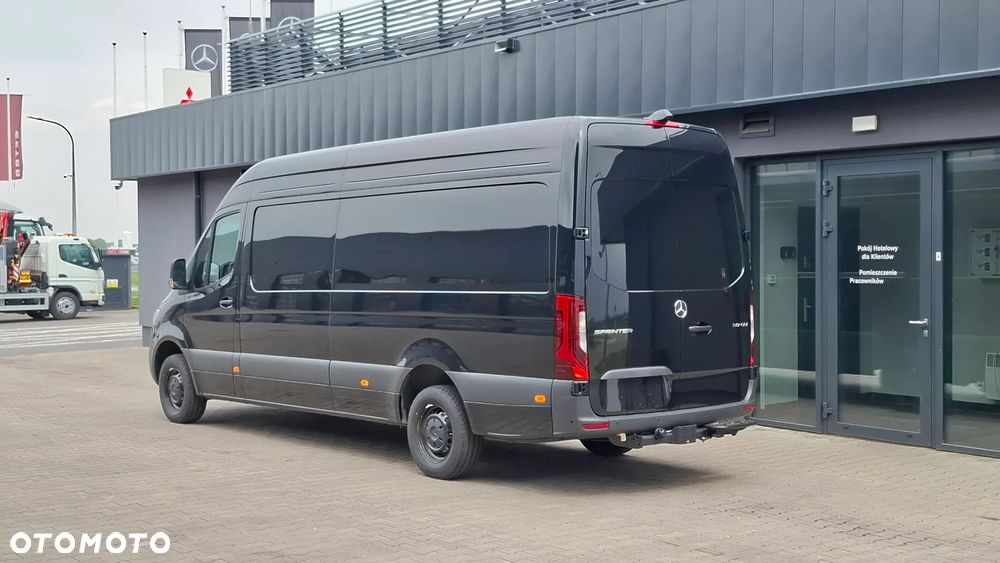 Mercedes-Benz Sprinter - 8