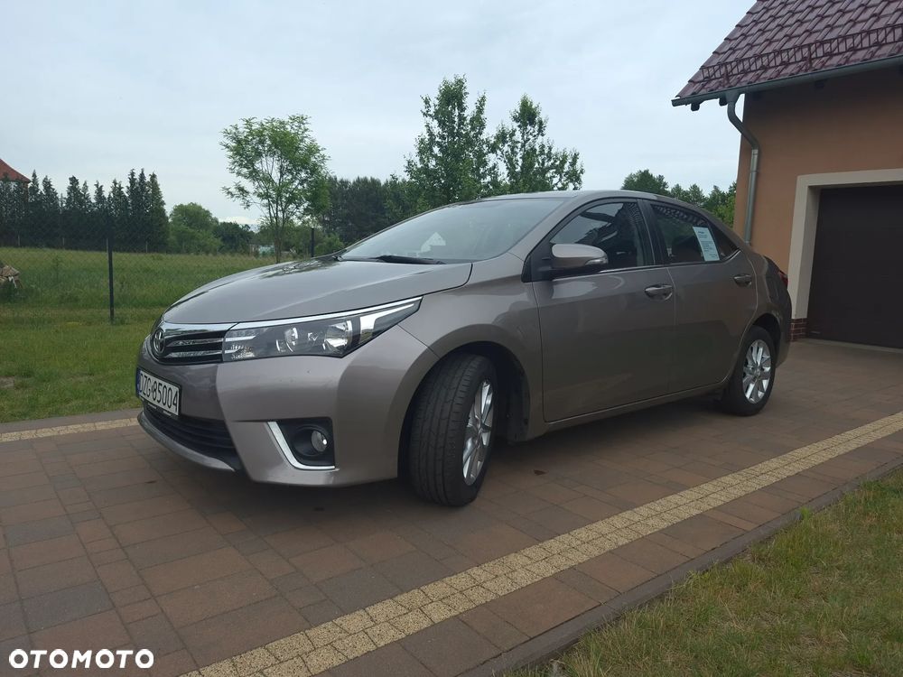 Toyota Corolla 1.6 Valvematic Comfort - 3