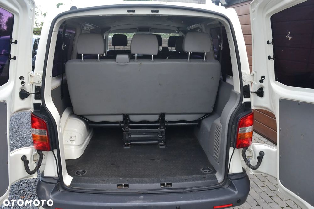 Volkswagen Transporter - 29