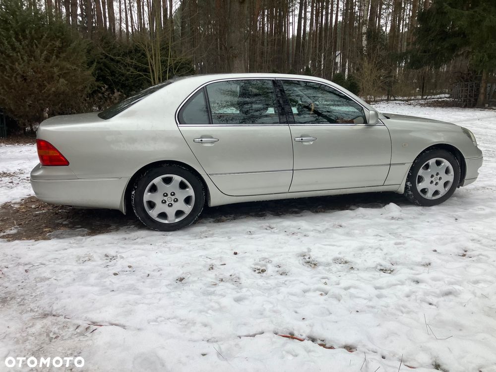 Lexus LS Prezydent - 6