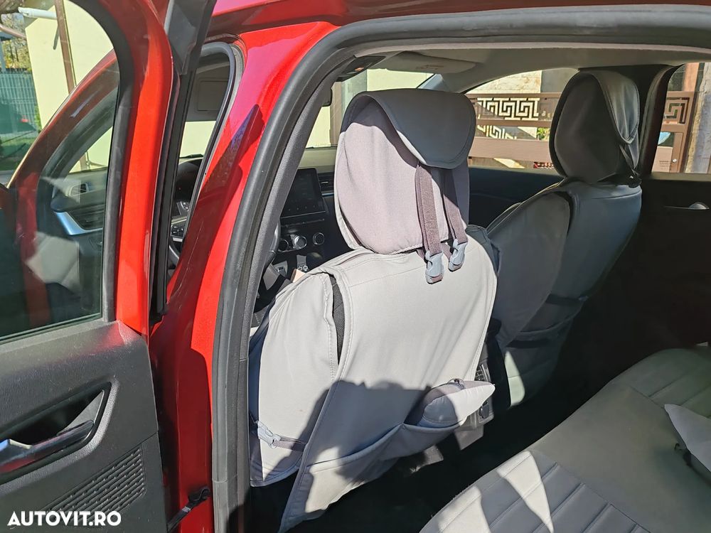 Renault Captur - 12