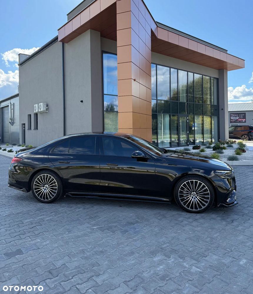 Mercedes-Benz E-Class 2024 photo 2
