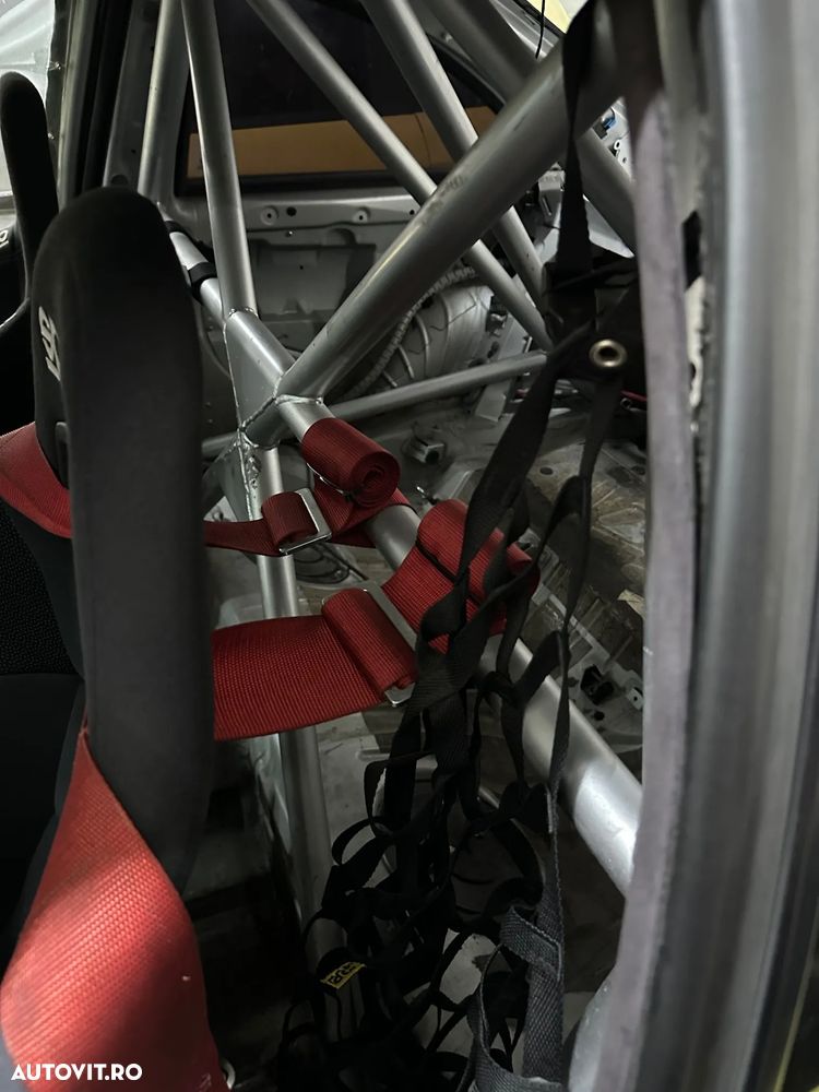 BMW Seria 3 330 Ci Coupe - 7