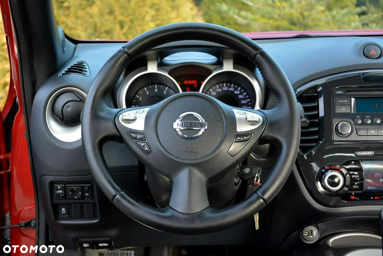 Nissan Juke 1.6 Acenta S&S - 22