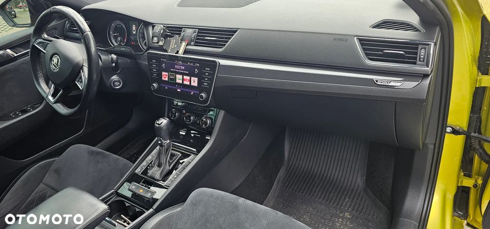 Skoda Superb 2.0 TDI 4x4 Sportline DSG - 10