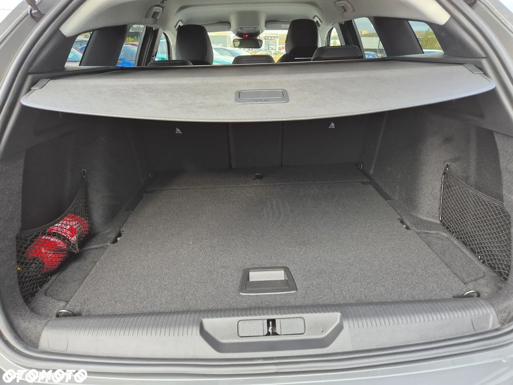 Peugeot 308 1.5 BlueHDi Allure S&S EAT8 - 18