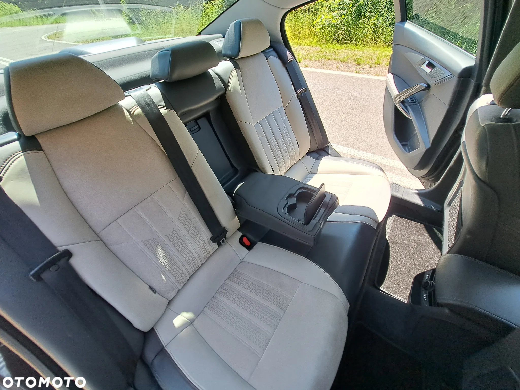 Peugeot 508 2.0 HDi Allure - 9
