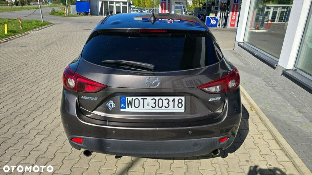 Mazda 3 - 6