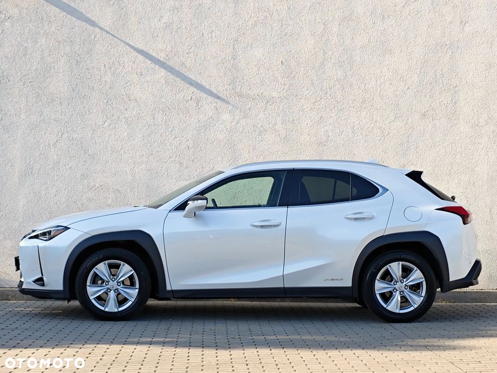 Lexus UX 250h GPF Elegance 2WD - 8