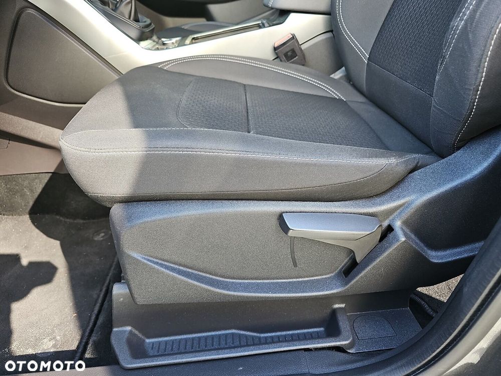 Ford Kuga 1.5 EcoBoost FWD Trend ASS GPF - 25