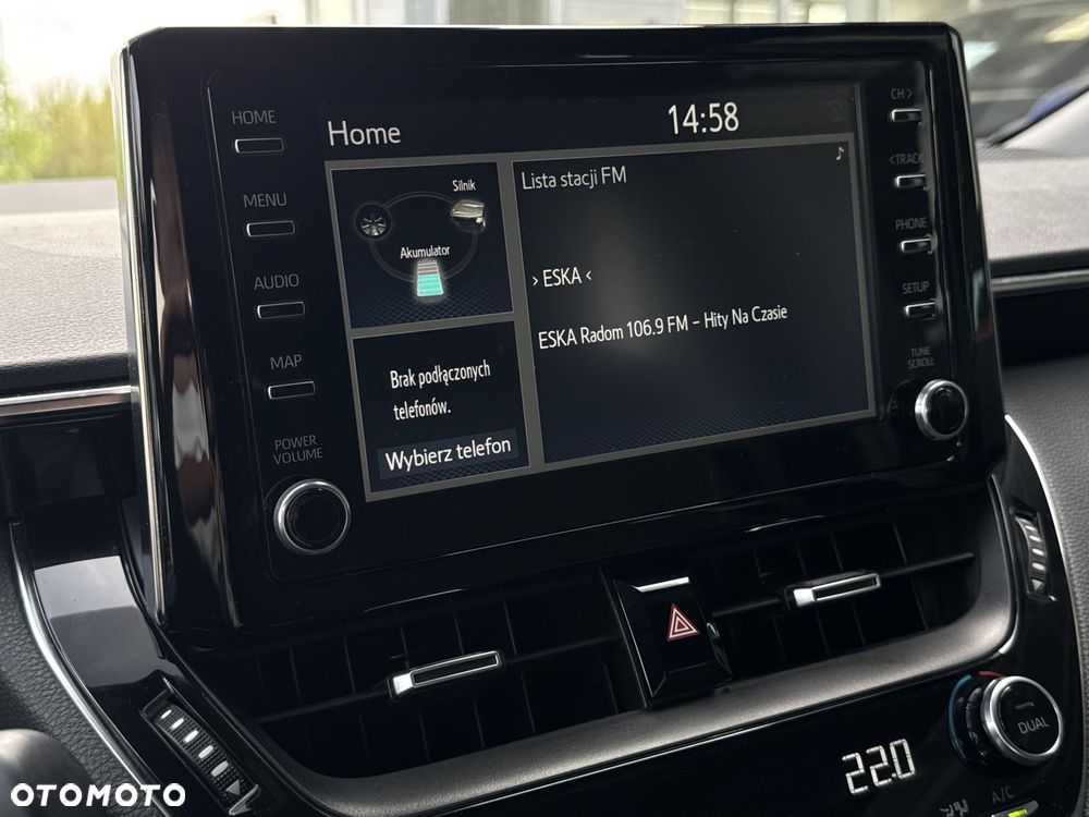 Toyota Corolla 1.8 Hybrid Comfort - 22
