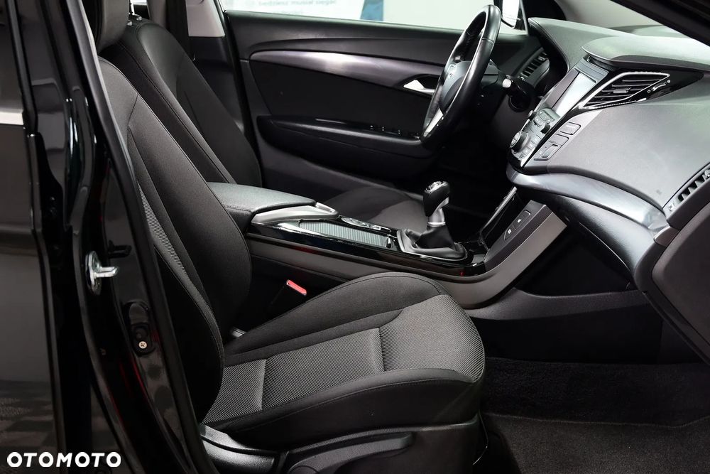 Hyundai i40 Kombi 2.0 Style - 22