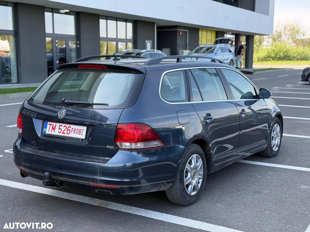 Volkswagen Golf 1.6 TDI DPF BlueMotion Technology move - 3