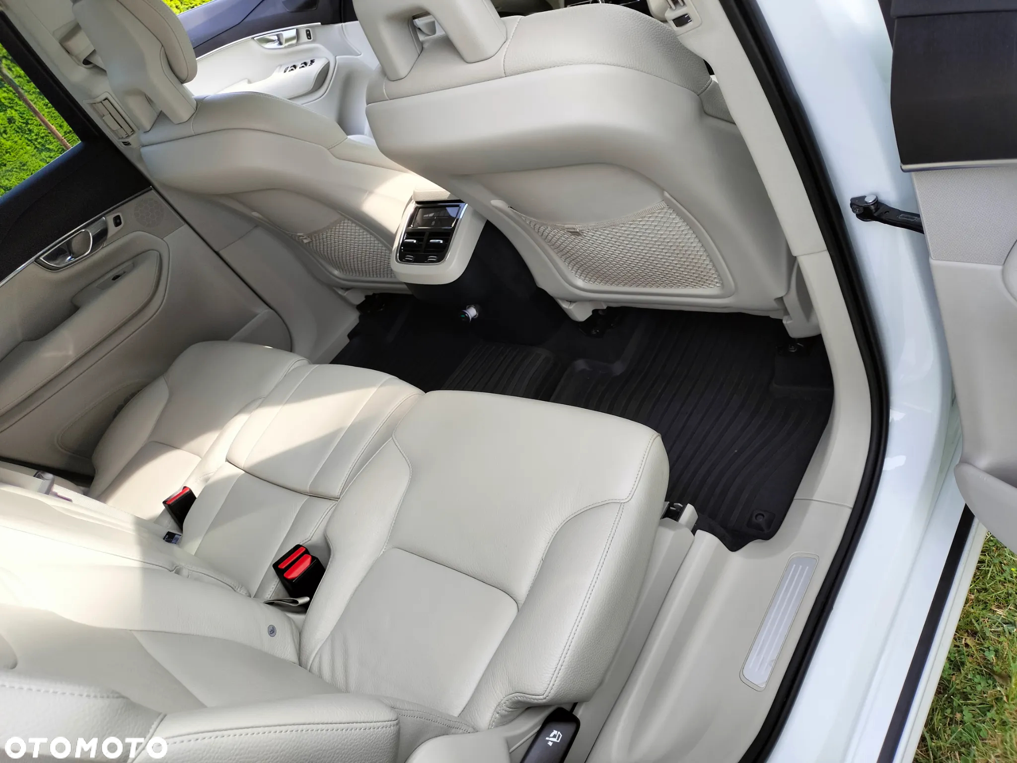 Volvo XC 90 T5 AWD Geartronic Momentum Pro - 37