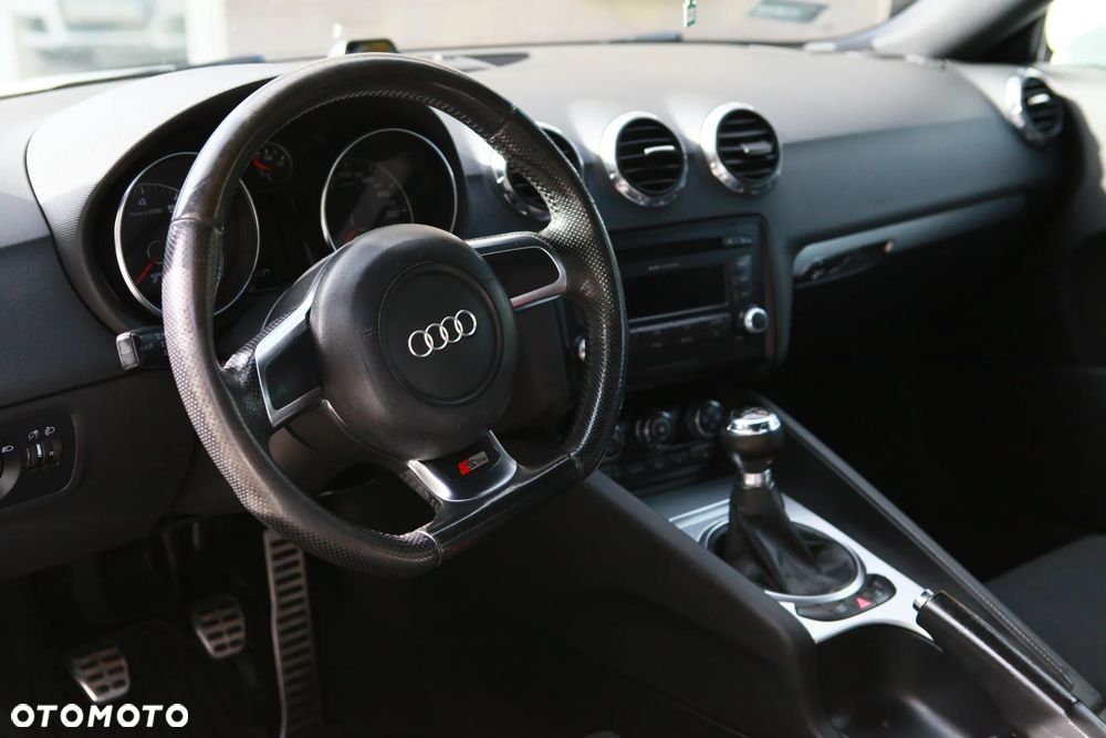 Audi TT Coupé - 5